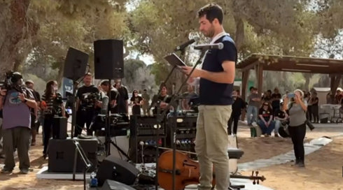 "הורים ליד קברי ילדים, ילדים שלא יכירו את ההורים": שנתיים לטבח בקיבוצים