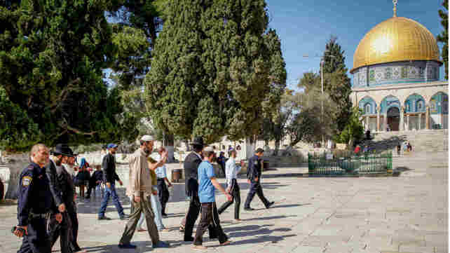 מבקרים יהודים בר הבית