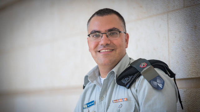 יונתן זינדל, פלאש 90