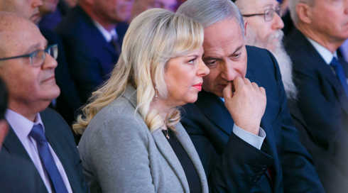 רה"מ ורעייתו עומתו עם ההודעות לאיריס אלוביץ'
