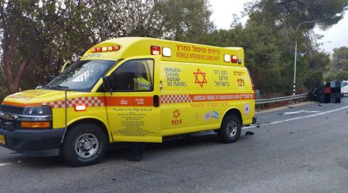 רוכב אופנוע בן 25 נהרג מפגיעת רכב סמוך למושב בר גיורא