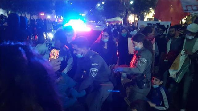 עימותים בהפגנה אחרי מותו של איאד אל-חלאק בירושלים 02.06.20