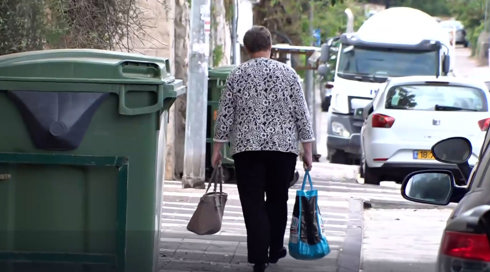 הנוכלים שמזייפים קולות עם בינה מלאכותית - וגונבים מאות אלפי שקלים מקשישים