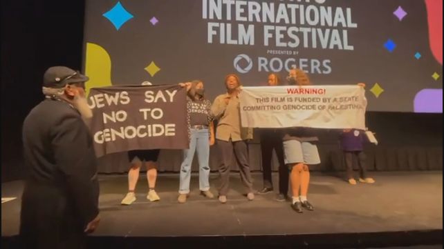 המהומה בהקרנת הסרט "חמדה" בפסטיבל טורונטו, הערב