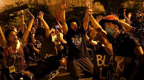 מחאות ג'ורג' פלויד: טראמפ הסיג כוחות מוושינגטון