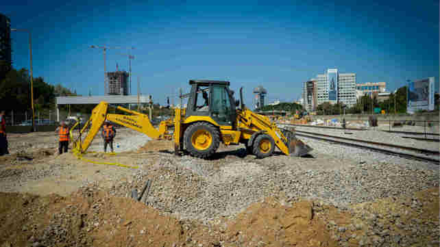 עבודות במסילת רכבת בתל אביב, בשנה שעברה