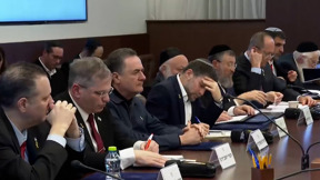 שלא יחסר: הקואליציה שוקלת למנות שני שרים נוספים כדי לפתור את התסבוכת הפוליטית