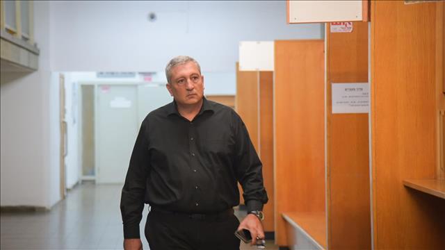 עד המדינה ניר חפץ בבית המשפט המחוזי בתל אביב, 10.11.19