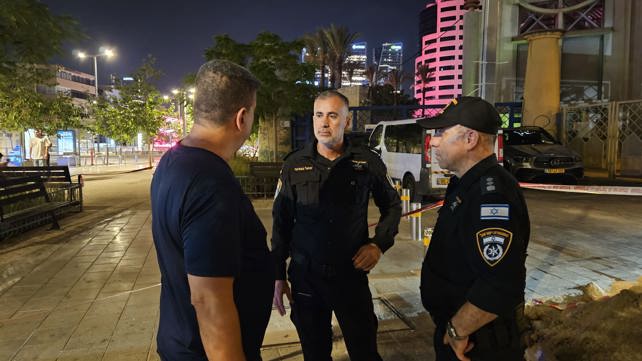 כוחות משטרה בזירת הרצח