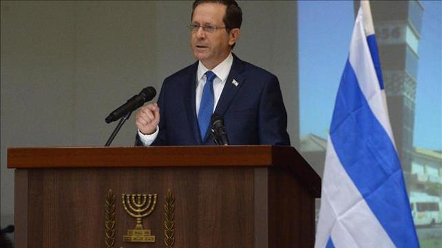 הרצוג בכפר קאסם