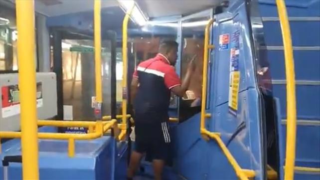 תקיפת צעיר יהודי באוטובוס בלונדון