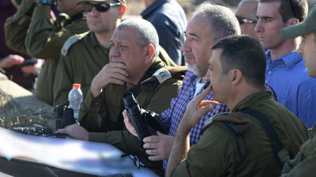שר הביטחון אביגדור ליברמן והרמטכ"ל גדי איזנקוט
