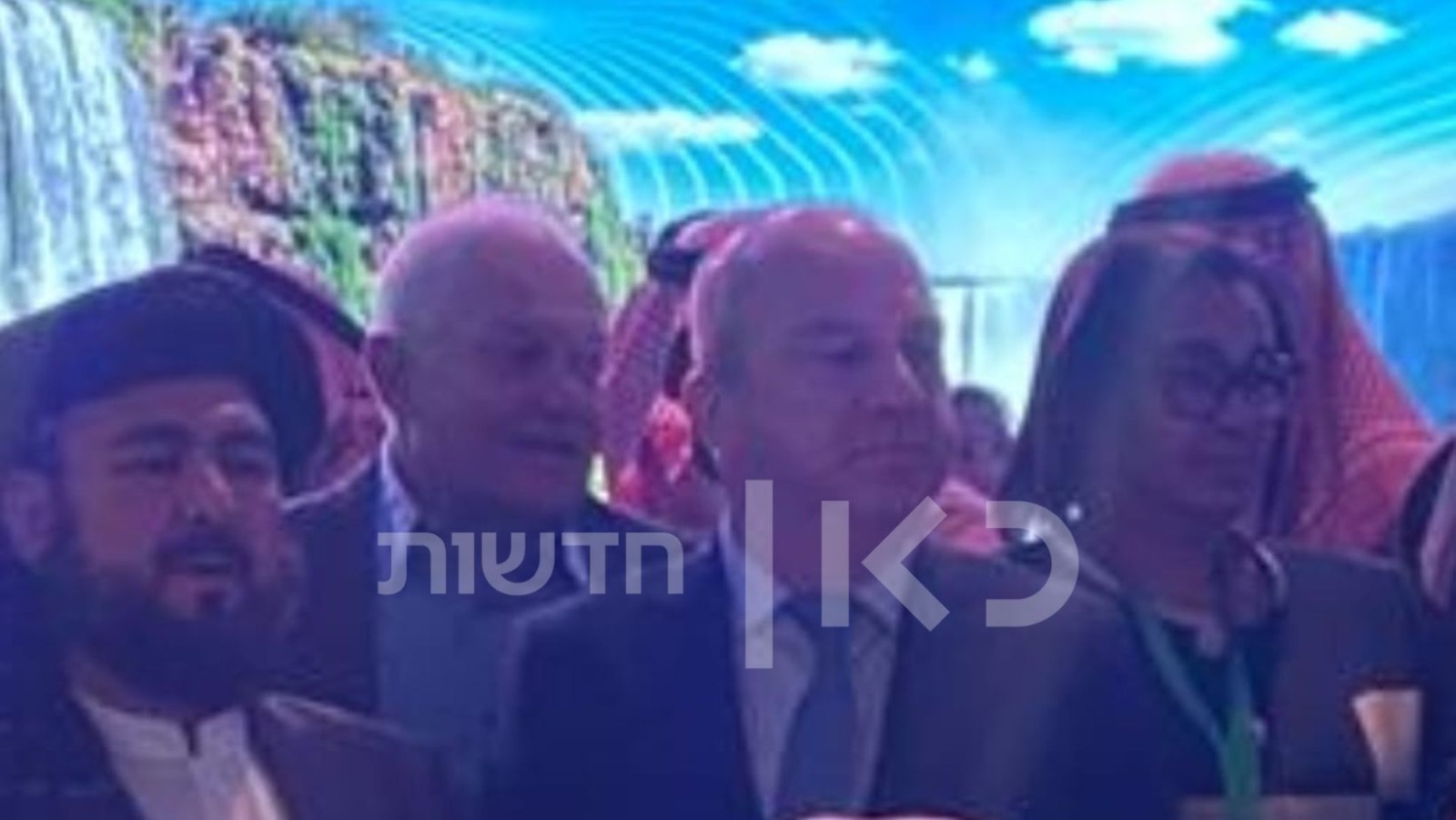 השר כץ לצד השר הסורי בסעודיה