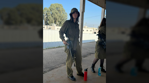 אמא התגייסה: בגיל 38 ועם חמישה ילדים, ליאת לביא עלתה על מדים