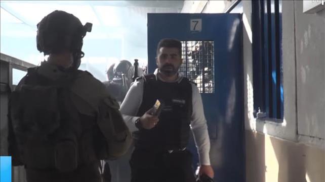 הפריצה לתאי אסירי חמאס בכלא עופר, פברואר 2020