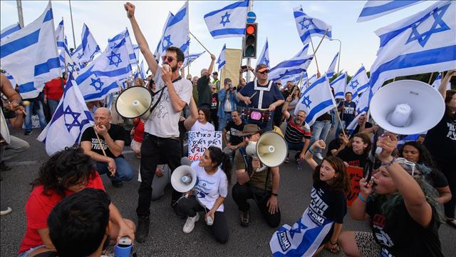 הפגנות
