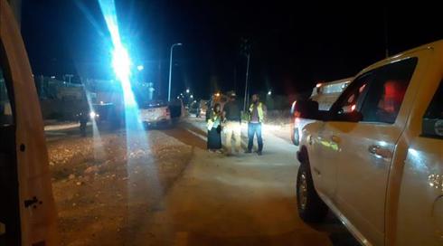 מחבלים השליכו מטען בבנימין, 4 לוחמים נפצעו קל