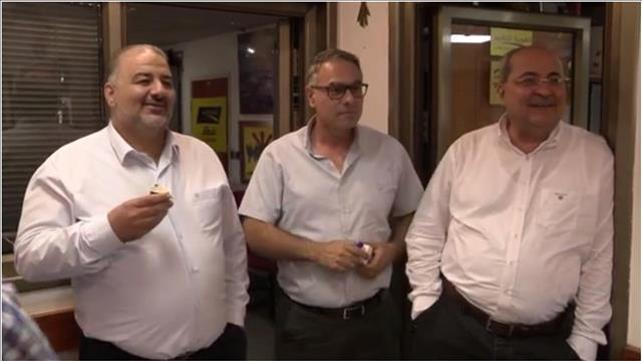 אחמד טיבי, מטאנס שחאדה, מנסור עבאס, ראשי הרשימה המשותפת