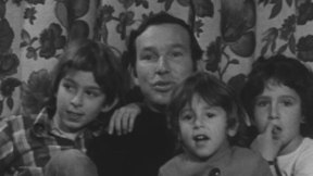 ירון לונדון וילדיו. 1976