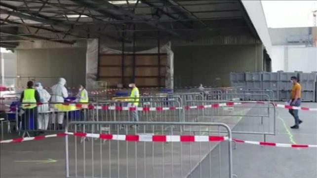 תיעוד: כך אוכפים את הנחיות הקורונה ברחבי העולם