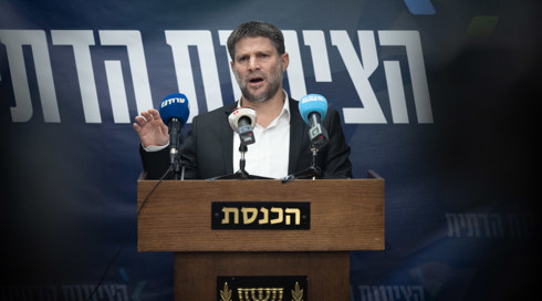 גורמים המעורים במו"מ: התחייבות רה"מ לשותפיו הפוליטים עשויה לסכן את העסקה