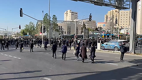 חרדים קיצונים חוסמים את הכניסה לירושלים במחאה על מעצר עריקים, 29 באפריל 2026