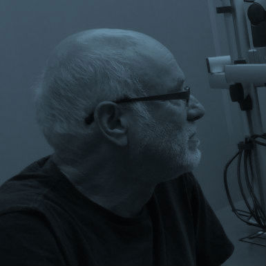 מאחורי הקנבס עם ציבי גבע