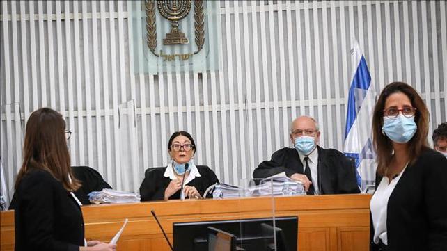 אסתר חיות וחנן מלצר שופטי בית המשפט העליון