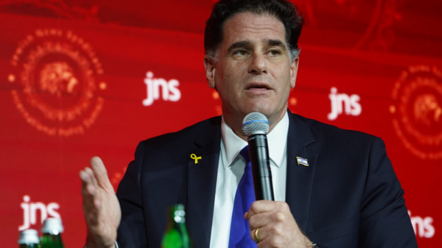 השר רון דרמר בכנס בירושלים, 28 באפריל 2025