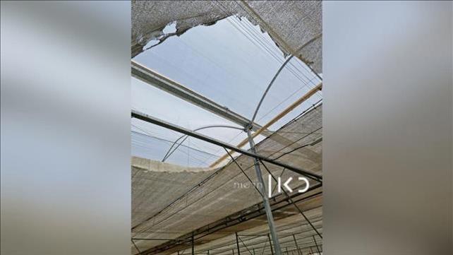 חממה בבארי שנפגעה מבלון תבערה 07.05.21