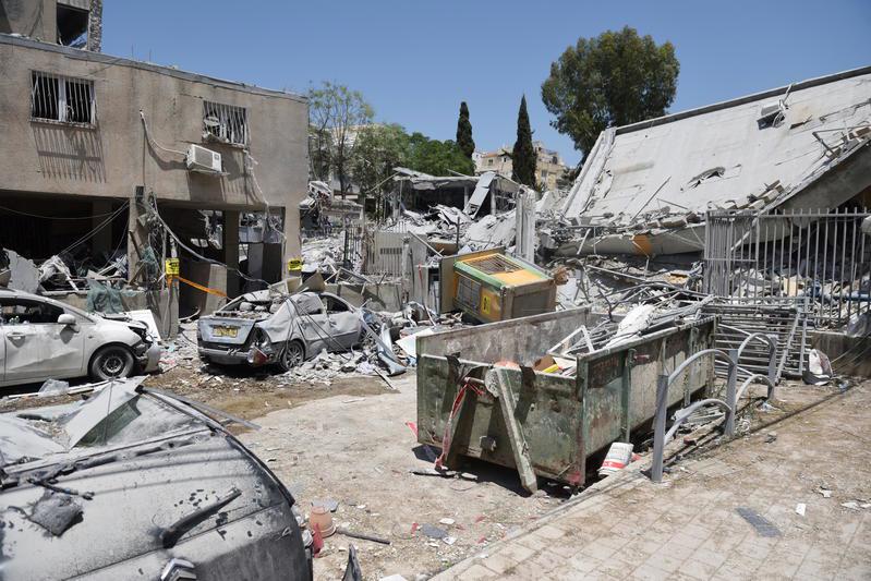 מלחמה עם איראן: פגיעה ישירה בבני ברק