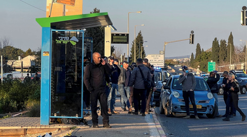 14 פצועים בפיגוע בצומת כרכור, בהם בת 17 במצב אנוש