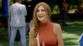 מי זאת? עונה 2 | פרק 9 - אמא יודעת הכי טוב