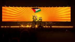 אמני העולם מתאחדים על במה אחת במופע ענק שקורא להפסקת המלחמה