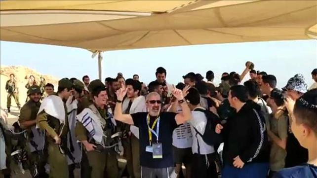 מחאת הנוער היהודי על איסור הכניסה לארץ