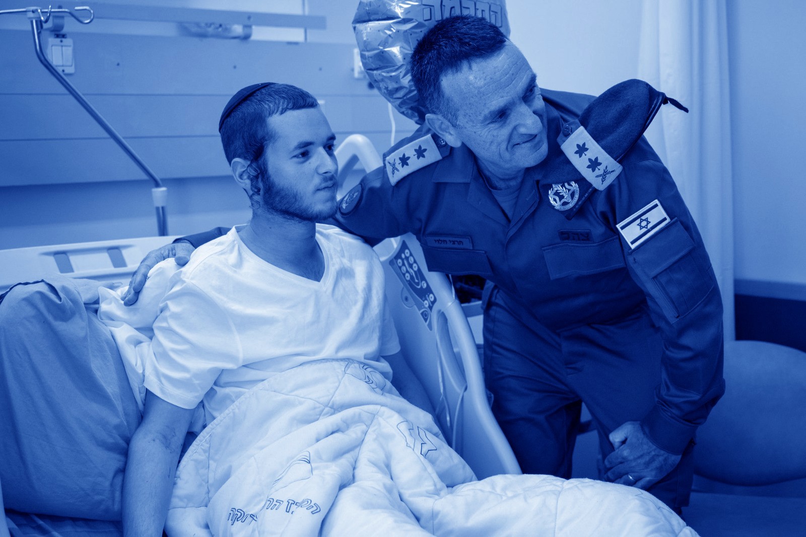 החייל החרדי שנפצע מספר על הקשיים: ״אני לא מסתובב בבני ברק עם מדים״