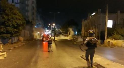 אחרי בריחת המחבלים: פלסטינים מתפרעים בירושלים וביו"ש, בוצע ירי לעבר חיילים