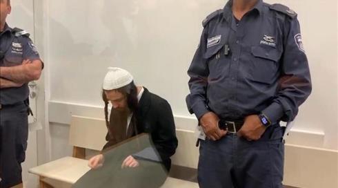 דרמה במשפט דומא: החשוד המרכזי מסרב להעיד