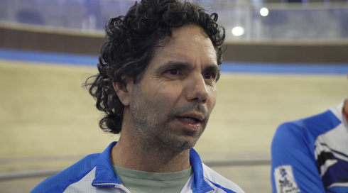 שורד השבי עופר קלדרון בריאיון בלעדי: "כשאין שיחות החטופים מרגישים שהם מתים"