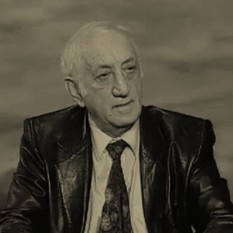יעקב אגמון