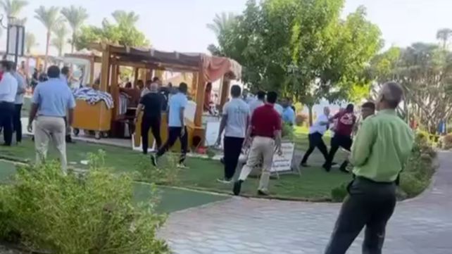 קטטה במלון בטאבה