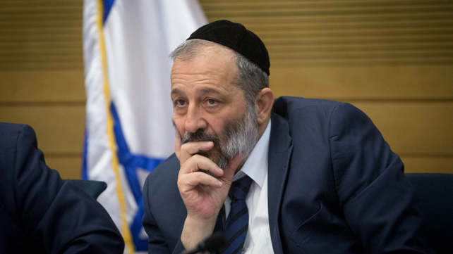 אריה דרעי