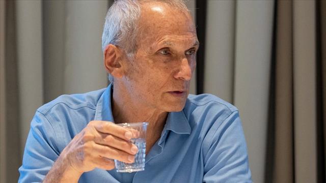 השר עומר בר לב ברלב الوزير عومير بارليف بارليف