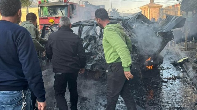 שני אנשי חיזבאללה נהרגו בתקיפת מכונית בעיר נבטיה שבדרום לבנון
