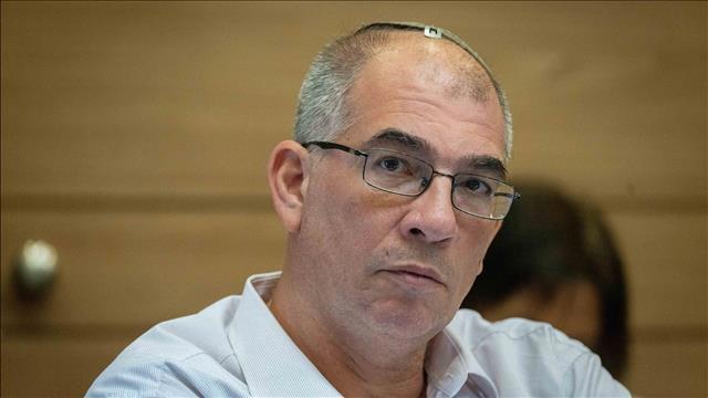 ניר אורבך