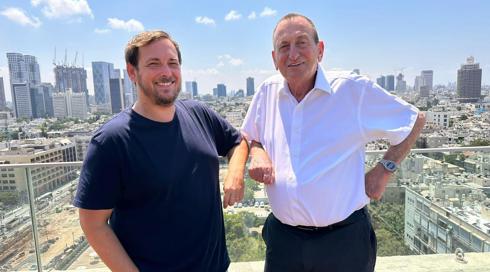הבחירות לראשות עיריית ת"א: זמיר הודיע שיחבור לחולדאי