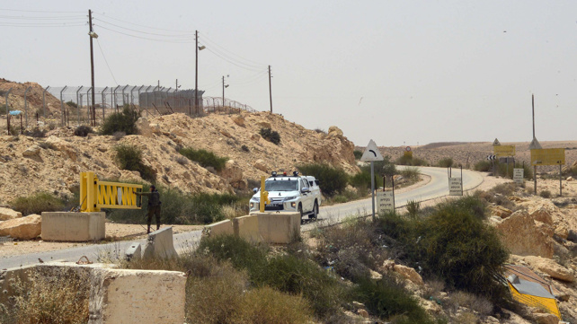 עמדת צה"ל בגבול מצרים, סמוך להר חריף 03.06.23