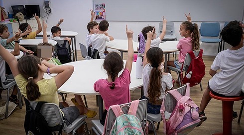 התוכנית של משרד החינוך: הגברת לימודי היהדות החל מ-2027