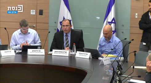 רוטמן: הדמוקרטיה הישראלית כלואה במרתפי בית המשפט העליון