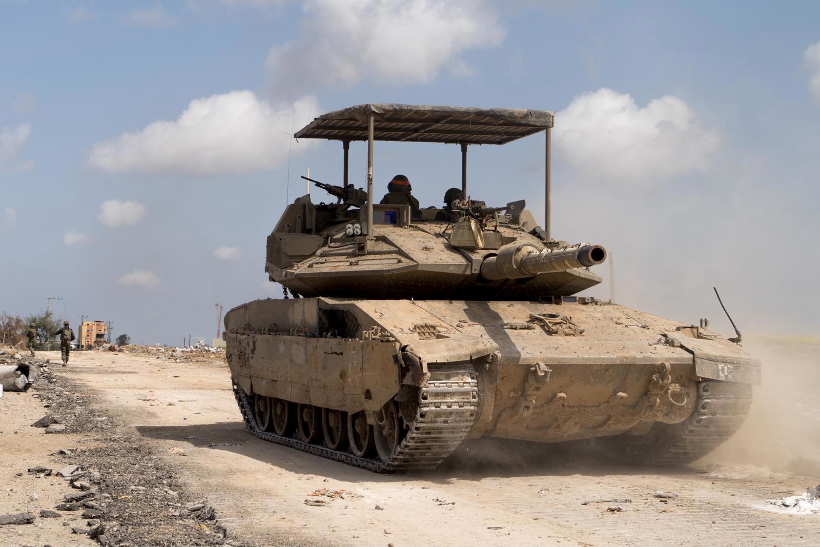 טנק ברצועה 07.03.24